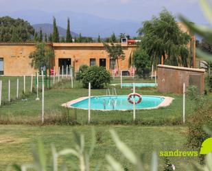 Jardí de Finca rústica en venda en Cabanes (Girona) amb Aire condicionat, Calefacció i Jardí privat