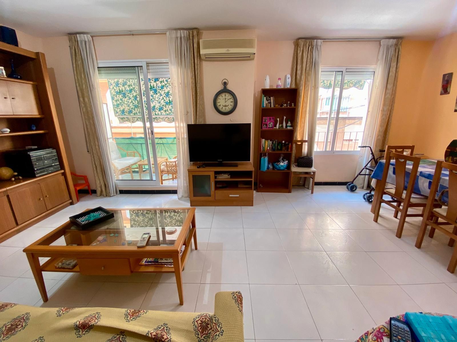 Living room of Flat for sale in Alicante / Alacant  with Air Conditioner, Heating and Terrace