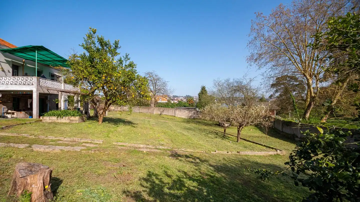 Casa o chalet en venta en A Coruña Capital  con Jardín privado