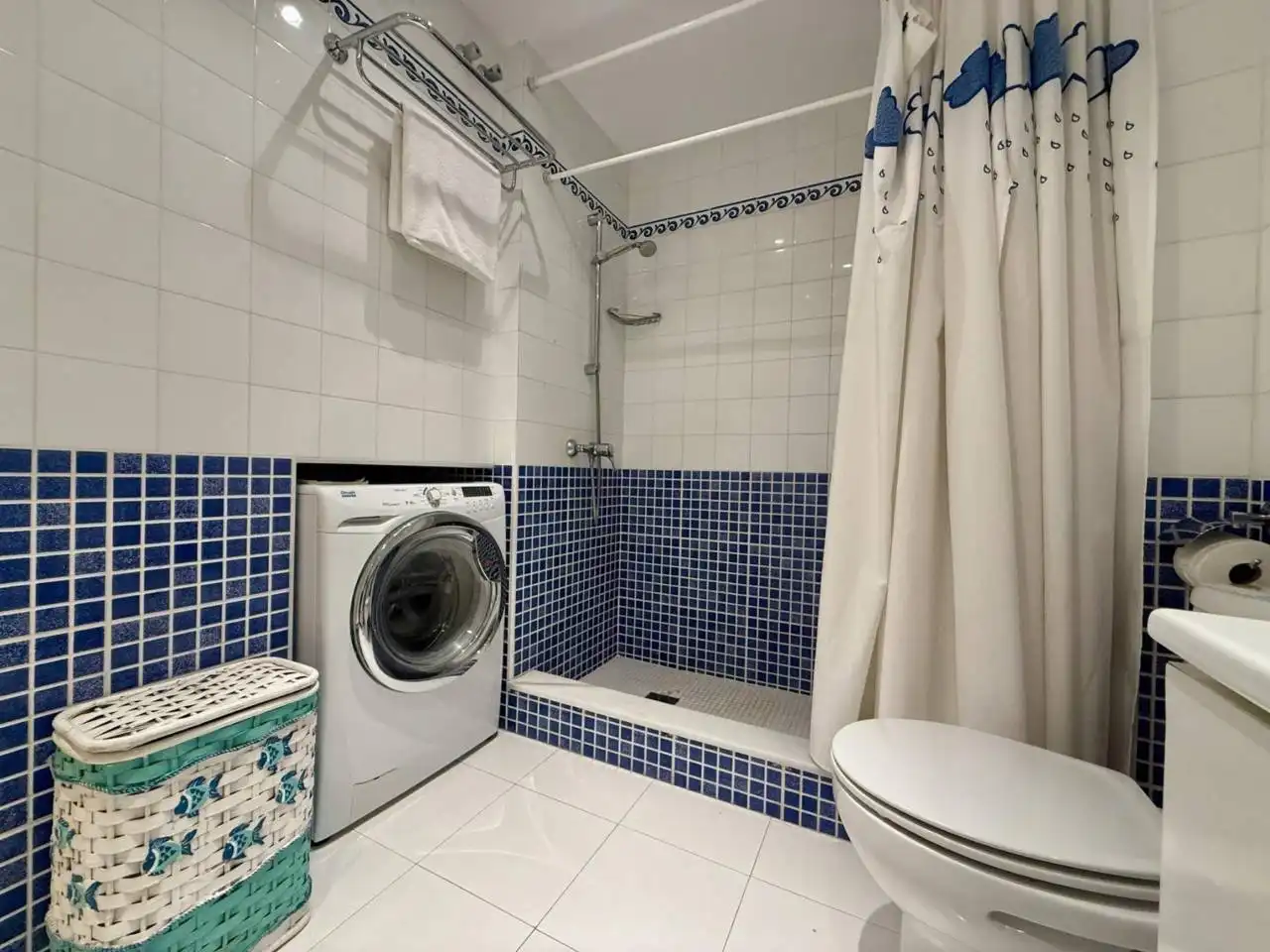 Badezimmer von Dachboden zum Verkauf in El Ejido mit Klimaanlage, Terrasse und Möbliert