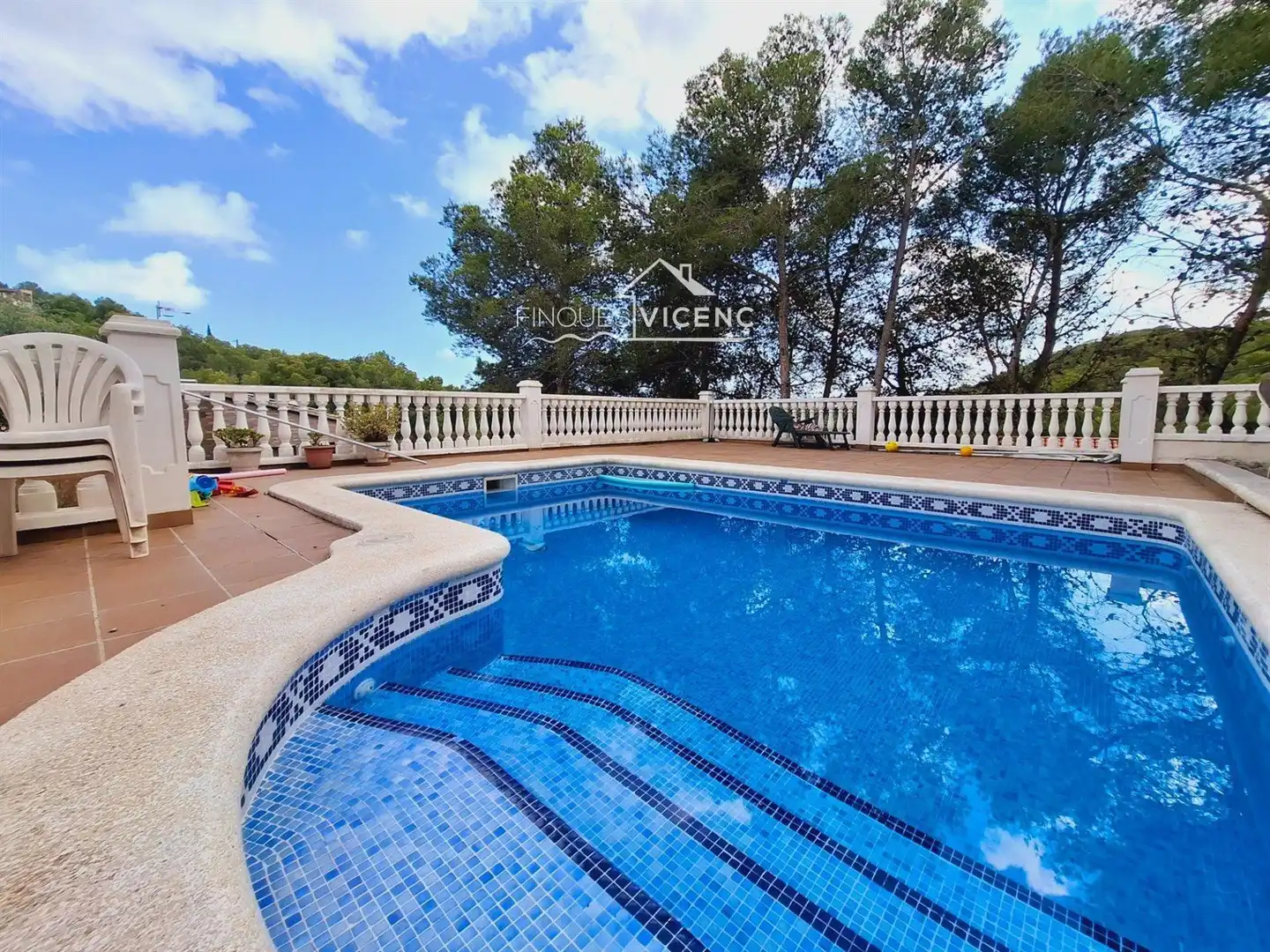 Houses for sale in VIOLETA, Valldemar - Montmar
