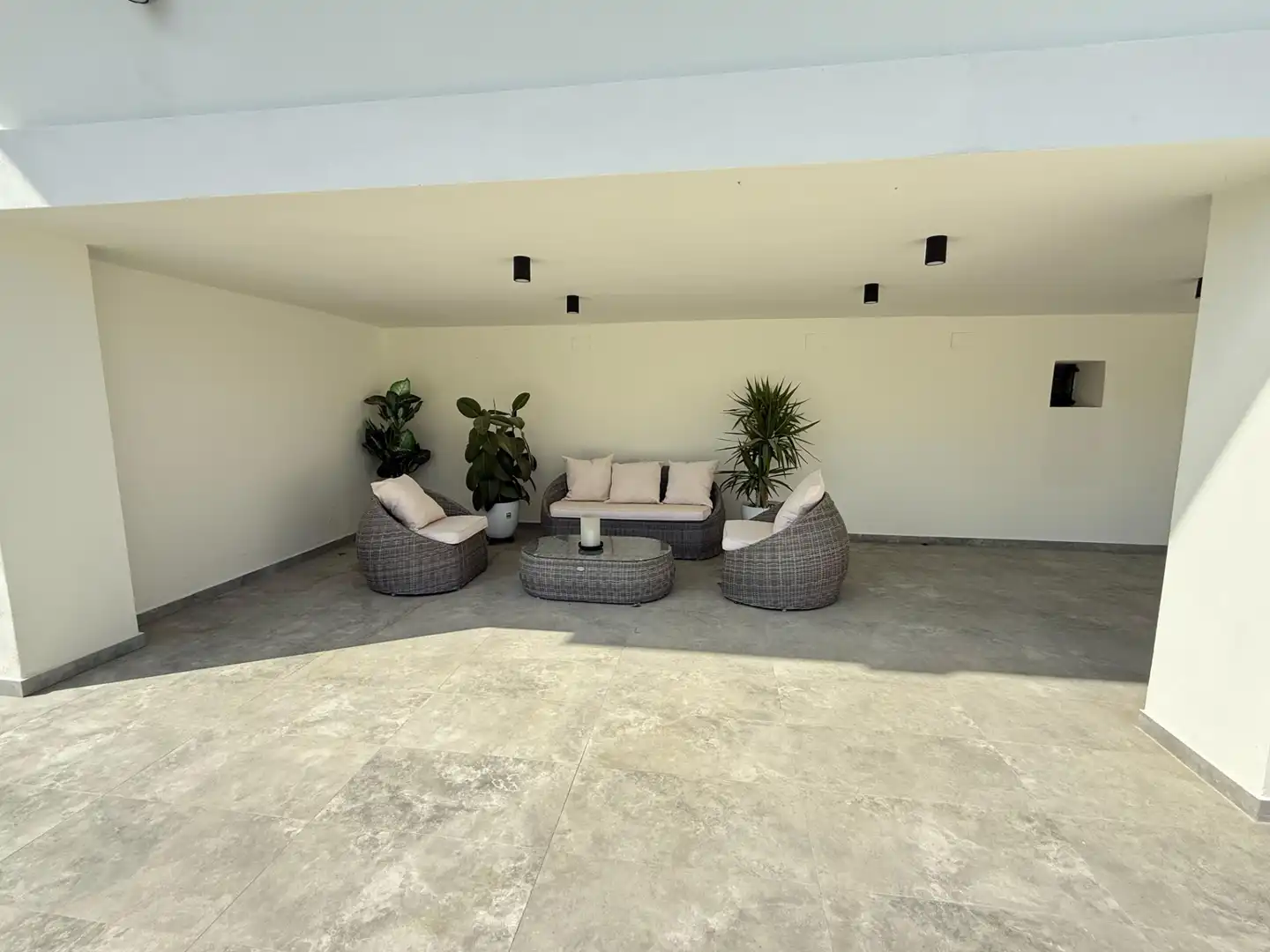 Terrassa de Casa o xalet en venda en Castelldefels amb Aire condicionat, Calefacció i Jardí privat