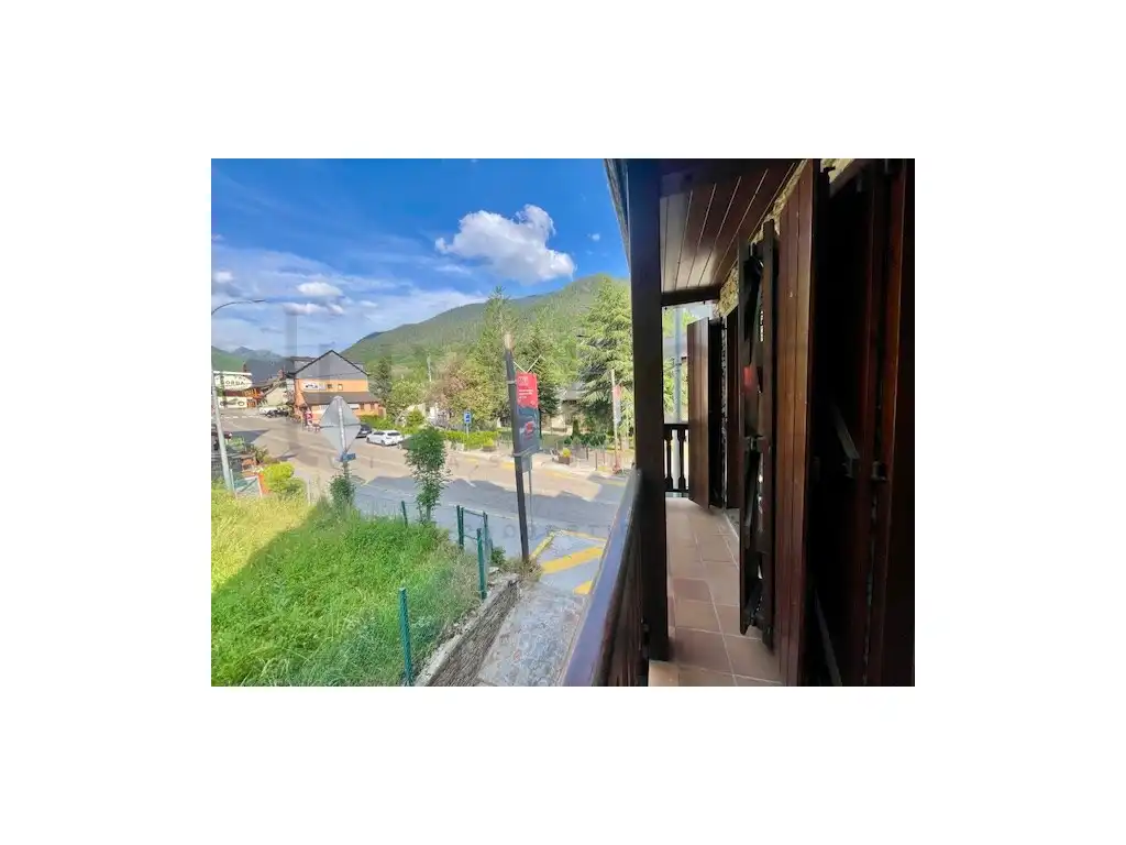 Exterior view of Apartments for sale in Naut Aran