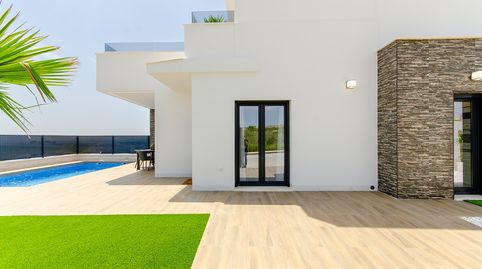 Foto 2 de Piso en venta en Calle Melocotonero, Desamparados - Hurchillo - Torremendo, Alicante