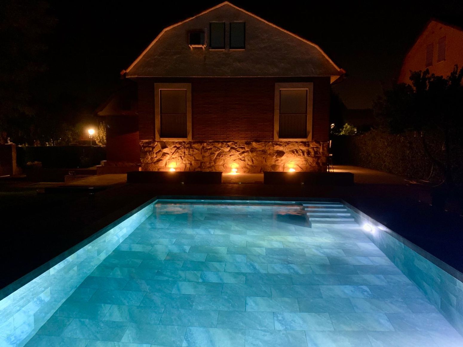 Swimming pool of House or chalet for sale in Azuqueca de Henares  with Air Conditioner, Heating and Swimming Pool