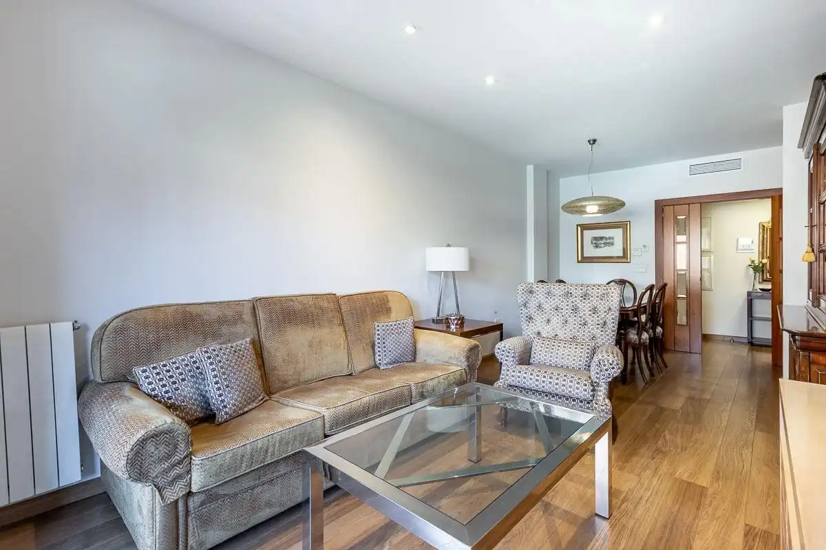 Piso con piscina en venta en Calle EMIR, imagen 6