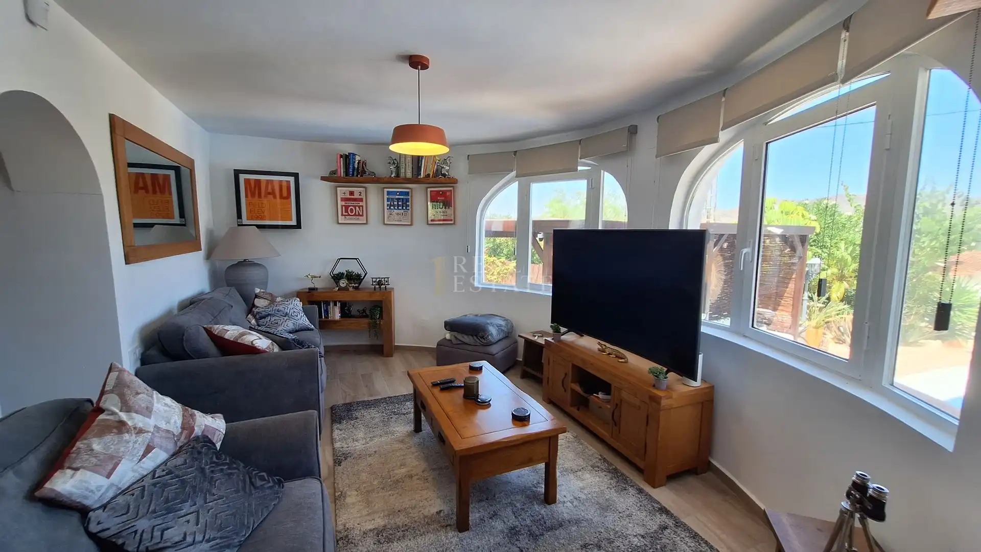 Sala d'estar de Casa o xalet en venda en Benidoleig amb Aire condicionat, Terrassa i Traster