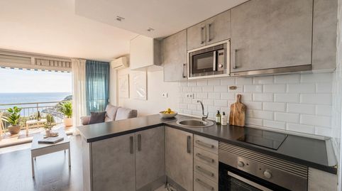 Foto 2 de Apartamento en venta en Carretera del Far, 46, Pla de Maset - Cap de Salou, Salou