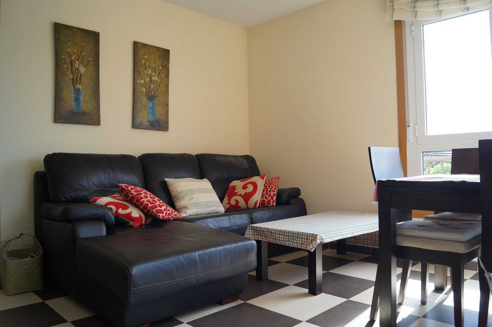 Sala d'estar de Pis en venda en Ribeira amb Terrassa, Traster i Forn