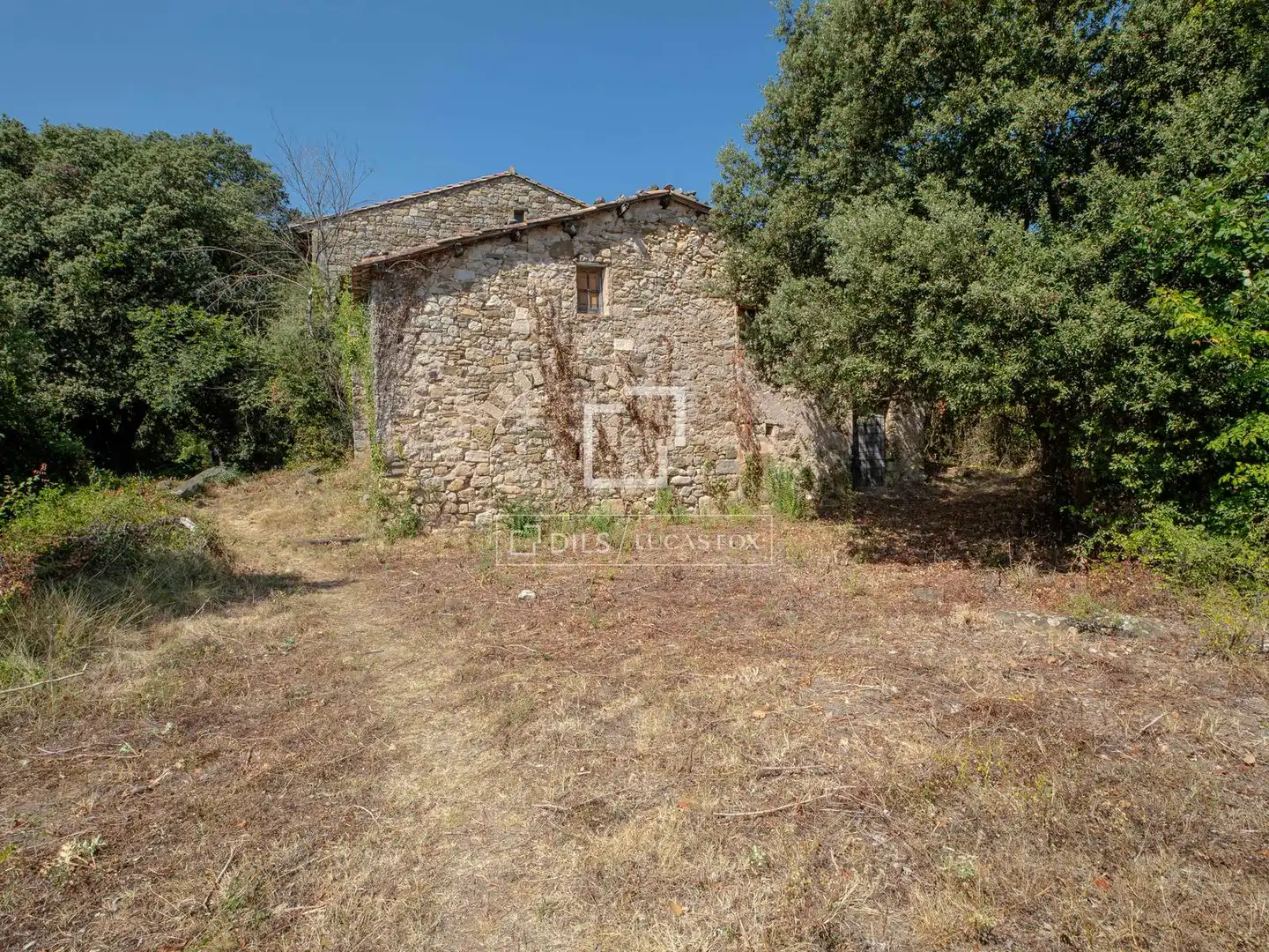 Country house zum Verkauf in Les Planes d'Hostoles