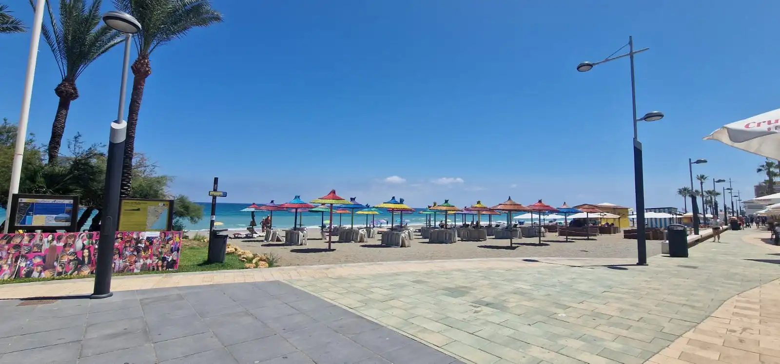 Vista exterior de Ático en venta en Manilva con Piscina