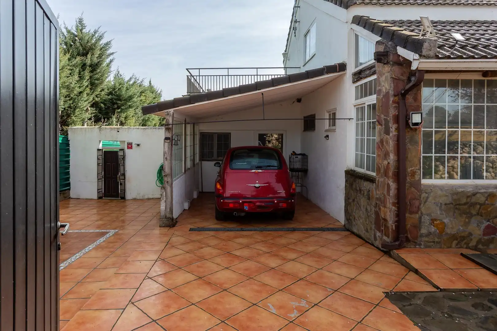 Parking de Casa o chalet en venta en Villar del Olmo con Calefacción, Jardín privado y Terraza