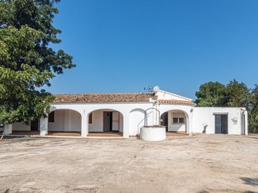 Detached house with pool for sale in Las Marinas / Les Marines