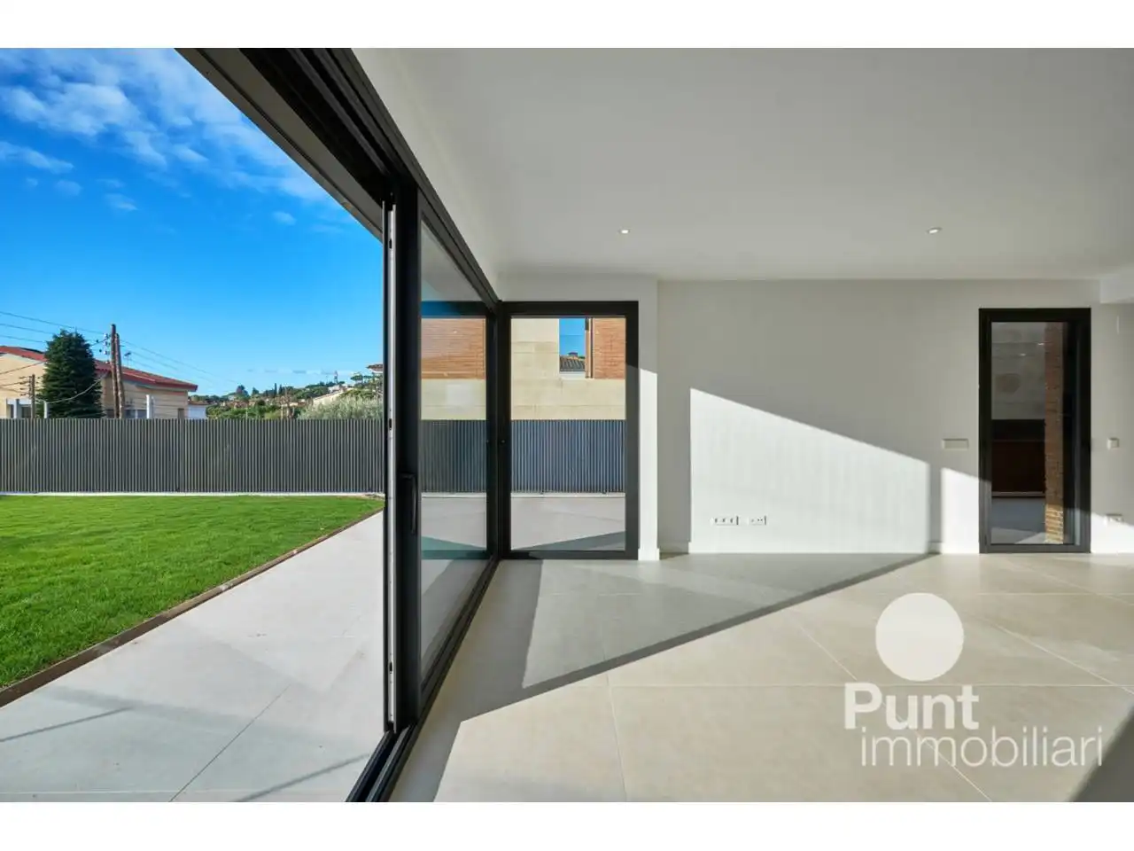 Terrace of Houses for sale in Premià de Dalt  with Air Conditioner and Heating