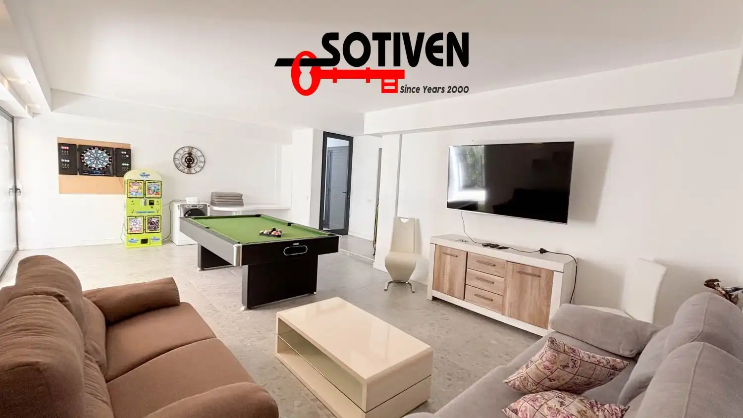 Sala de estar de Casa o chalet en venta en Adeje con Jardín privado, Terraza y Piscina