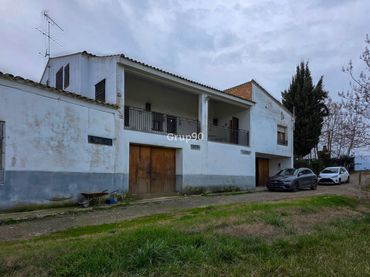 Casa con balcón en venta en Partides de Lleida