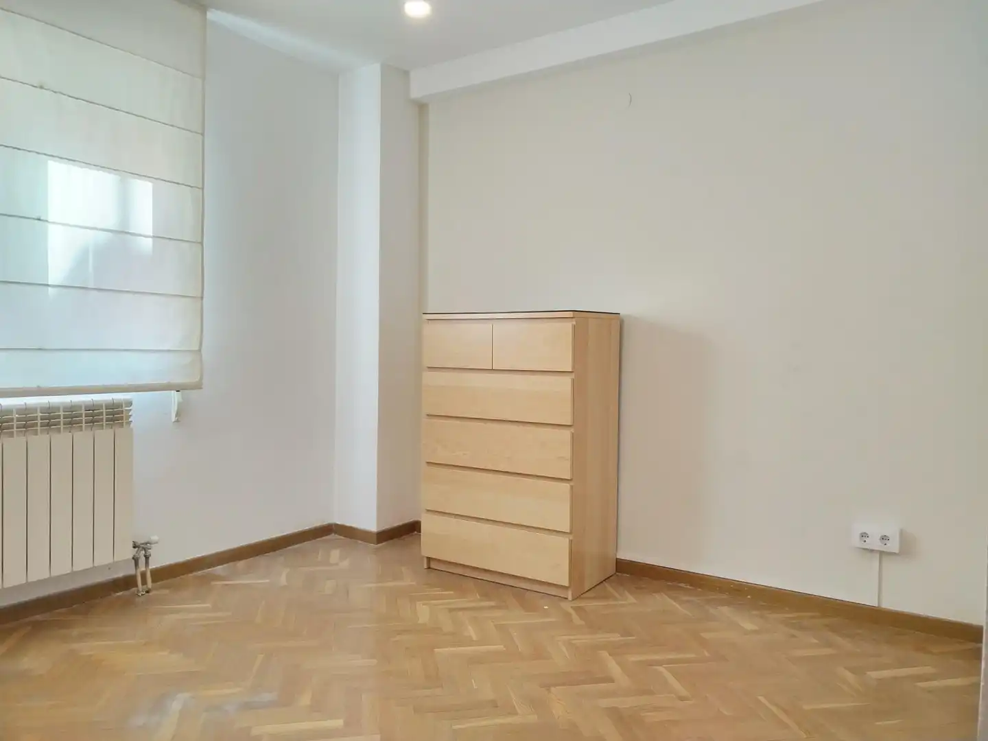Bedroom of Flat for rent in Arganda del Rey  with Air Conditioner, Heating and Private garden