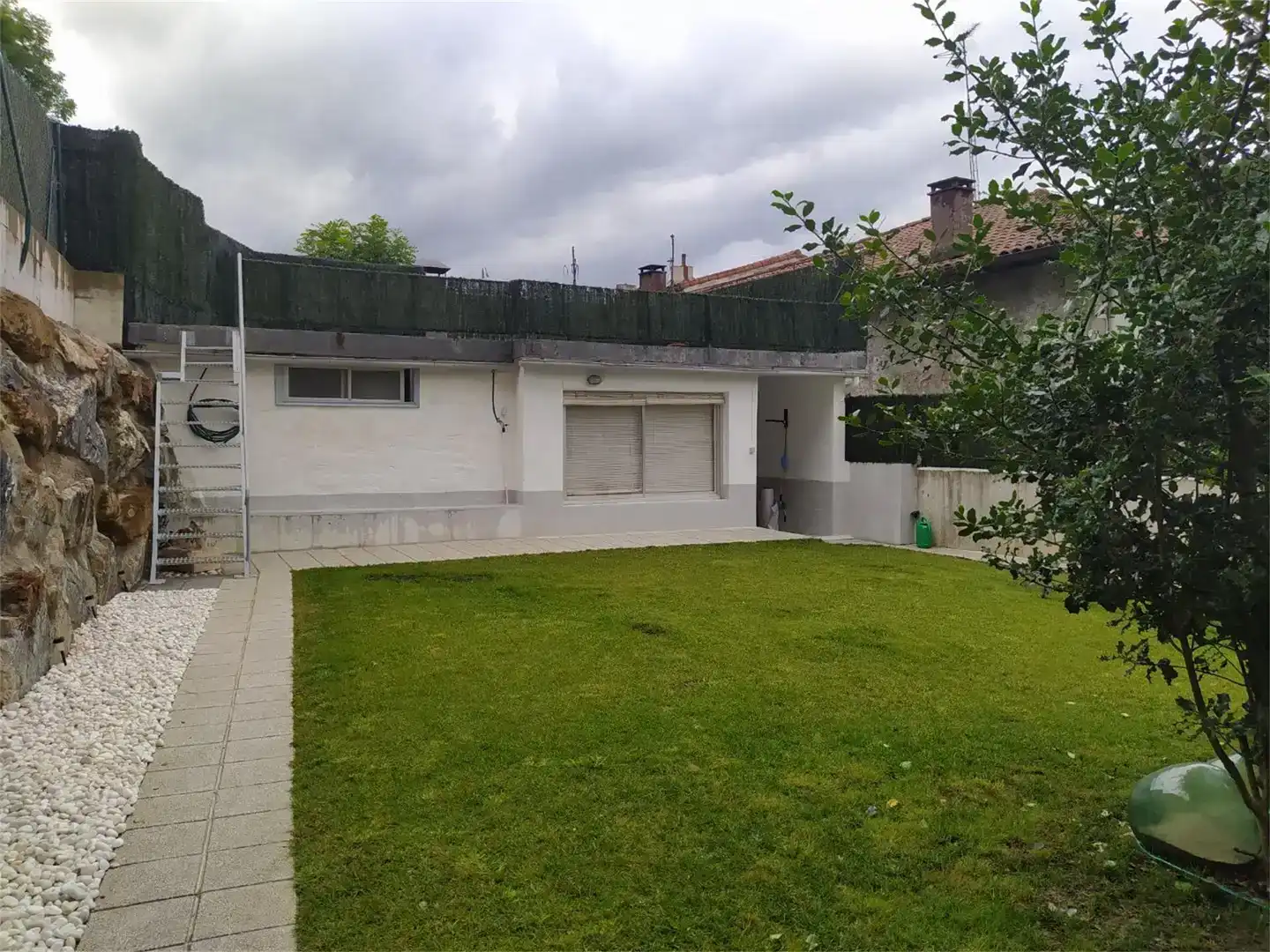 Vista exterior de Pis en venda en Amezketa