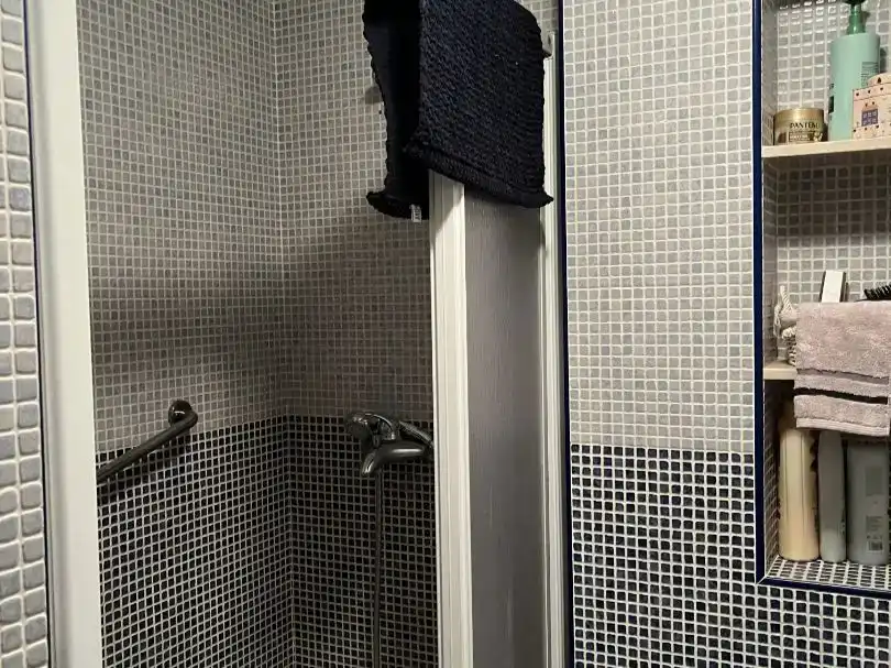 Bany de Pis de lloguer en Estepona Pueblo