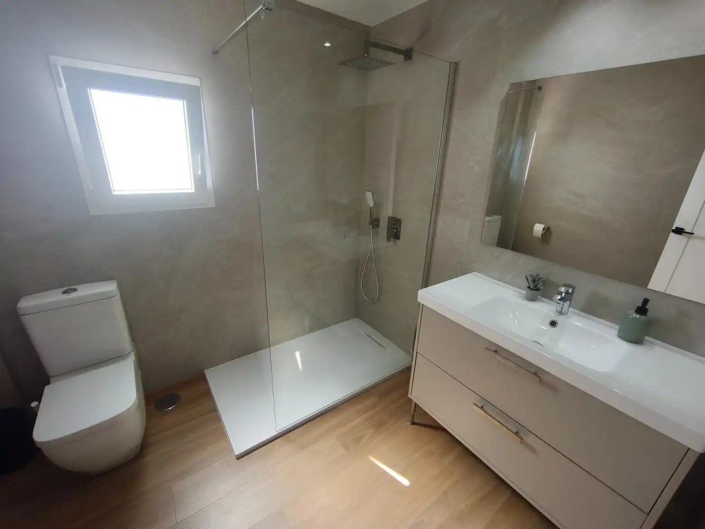 Baño de Casa o chalet en venta en San Vicente del Raspeig / Sant Vicent del Raspeig con Piscina comunitaria