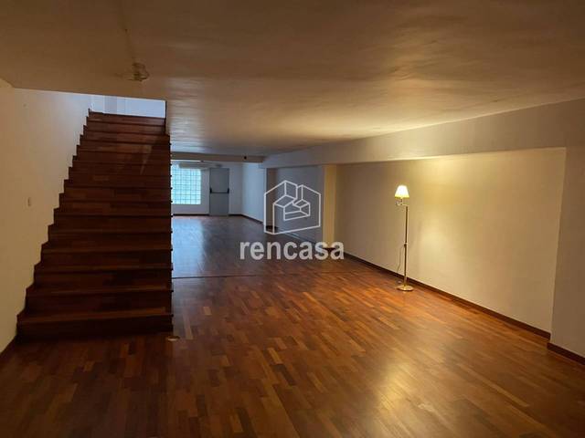 Local comercial en Alquiler en Calle carme en Centre Històric