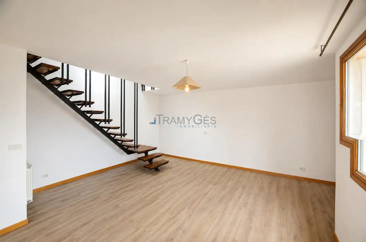 Detached homes for sale in Tui  with Heating, Private garden and Terrace