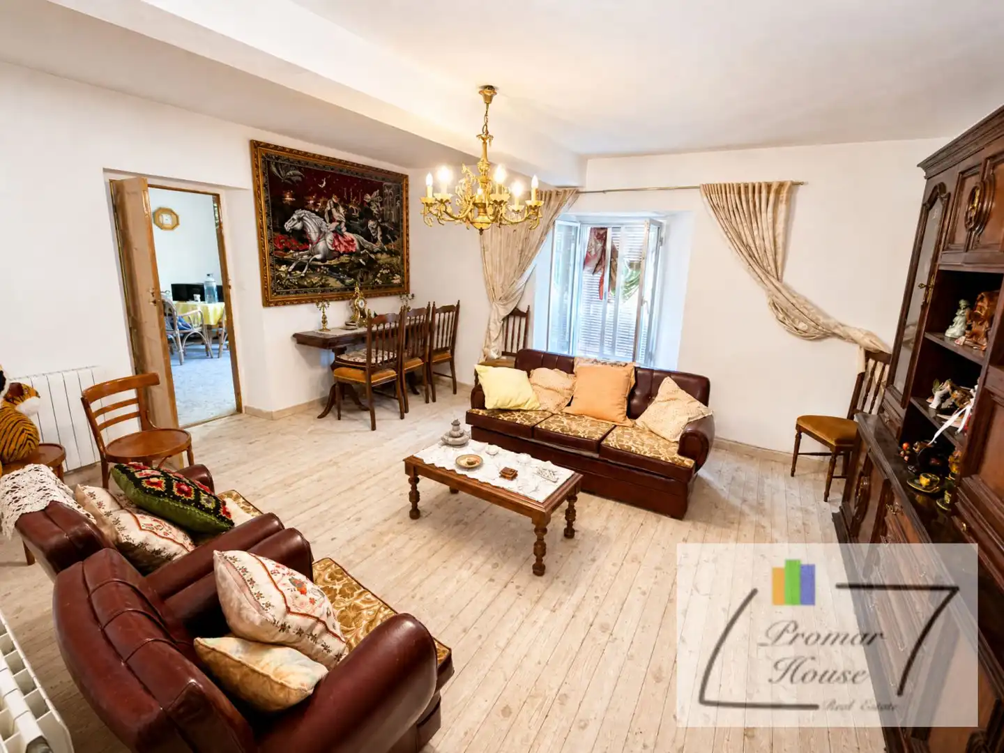 Living room of Houses for sale in Rivilla de Barajas  with Storage room