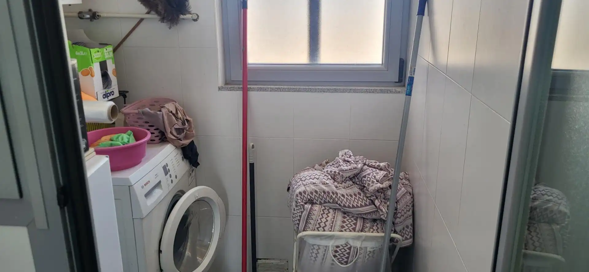 Attic for rent in Feria