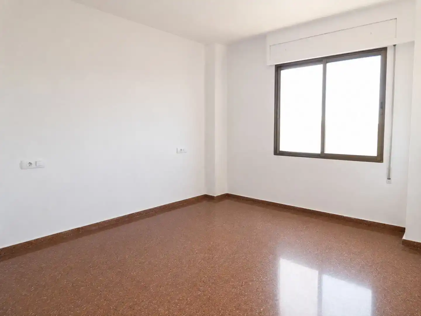 Schlafzimmer von Wohnung zum Verkauf in L'Eliana mit Balkon