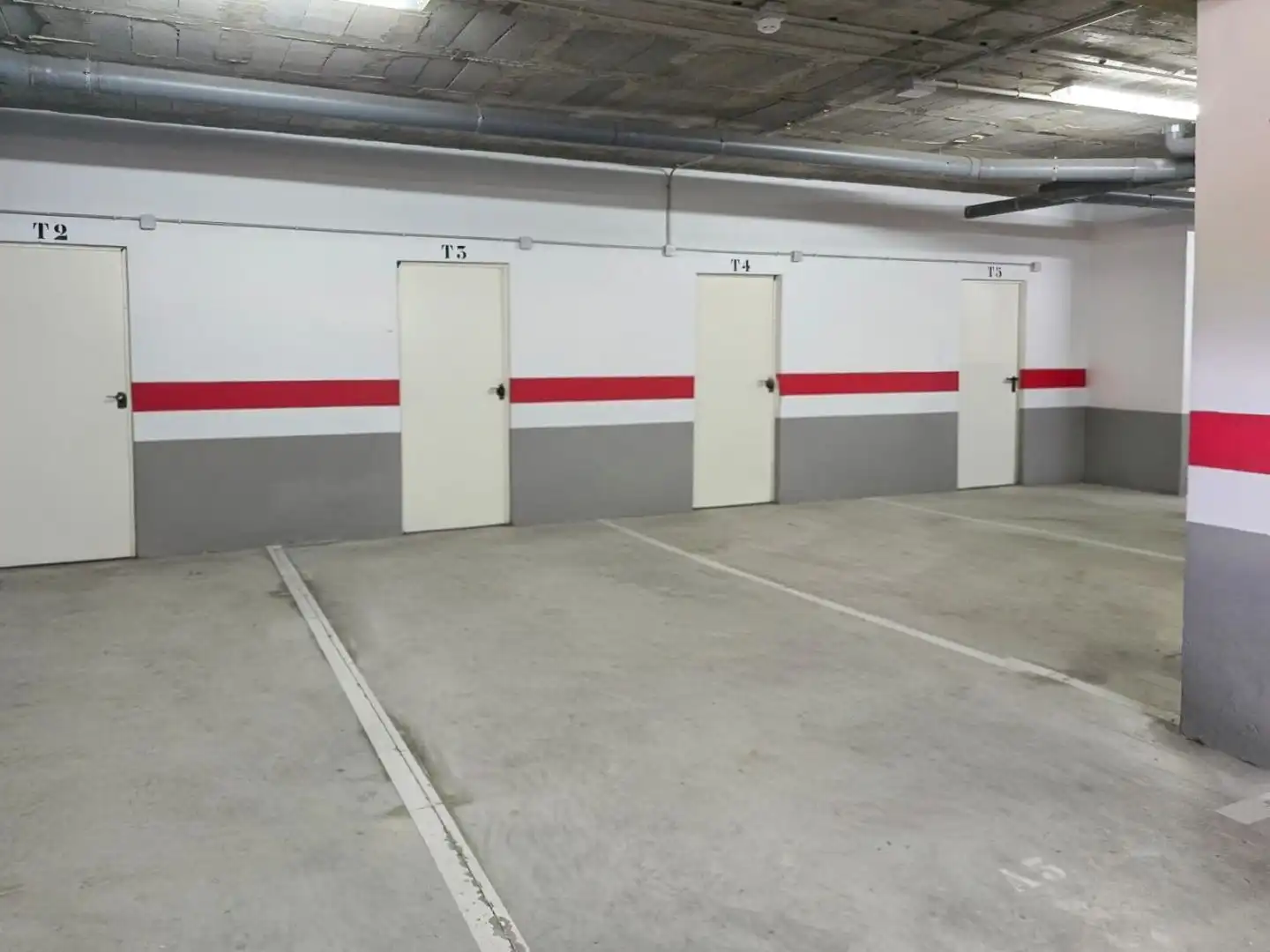 Parking de Piso en venta en Estepona con Aire acondicionado, Terraza y Balcón