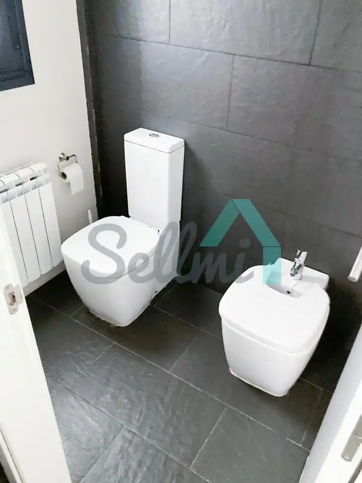Bathroom of Houses for rent in Siero  with Heating, Parquet flooring and Terrace