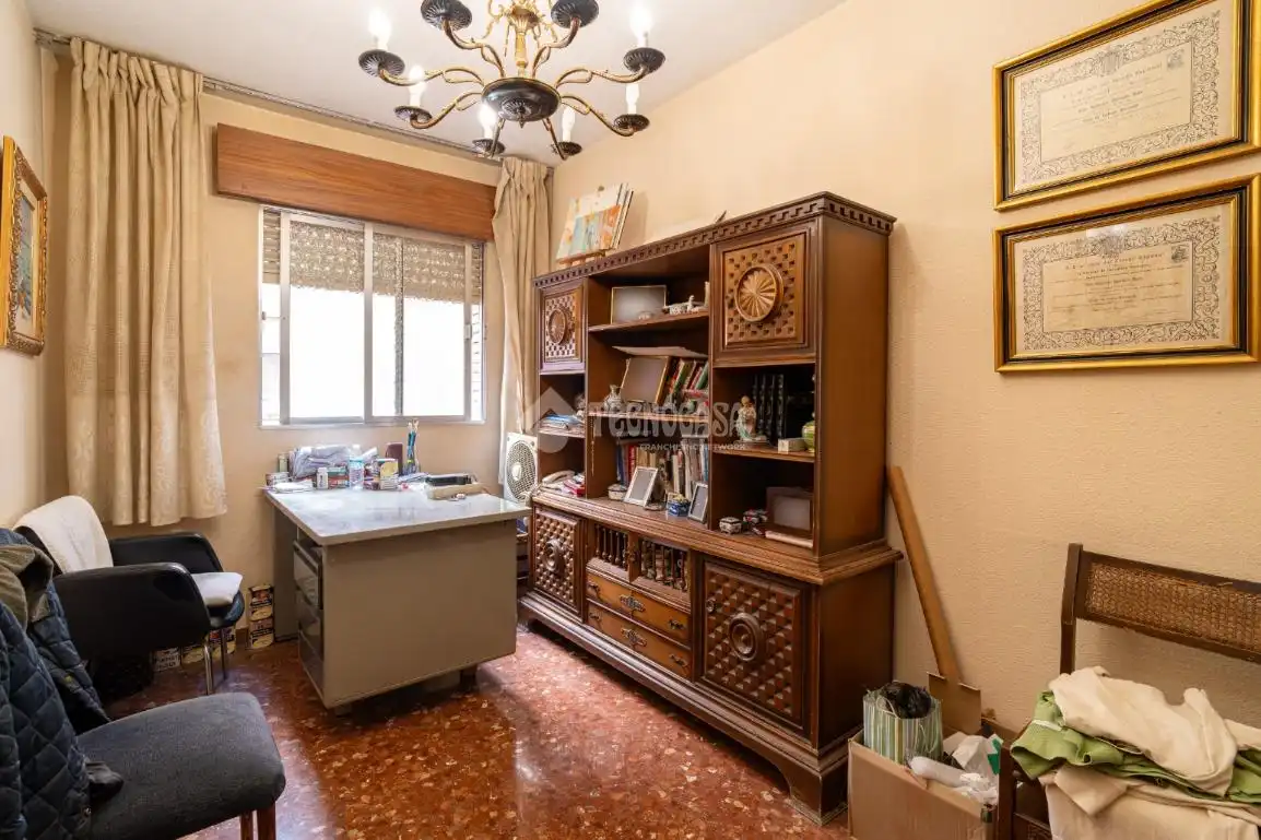 Schlafzimmer von Wohnung zum Verkauf in Granada