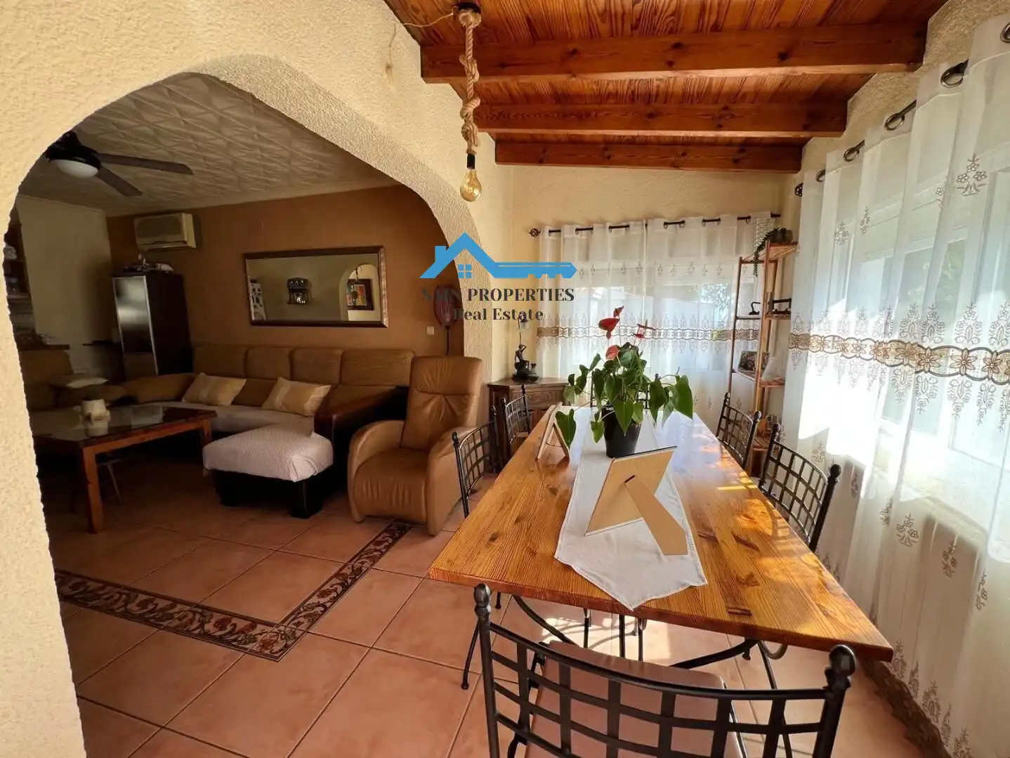 Vista exterior de Casa o chalet en venta en La Nucia con Aire acondicionado, Calefacción y Jardín privado