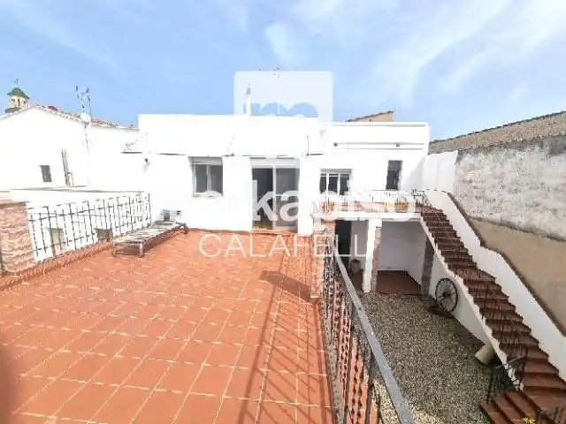 Villa mit Garten zum Verkauf in Catalunya, imagen 7