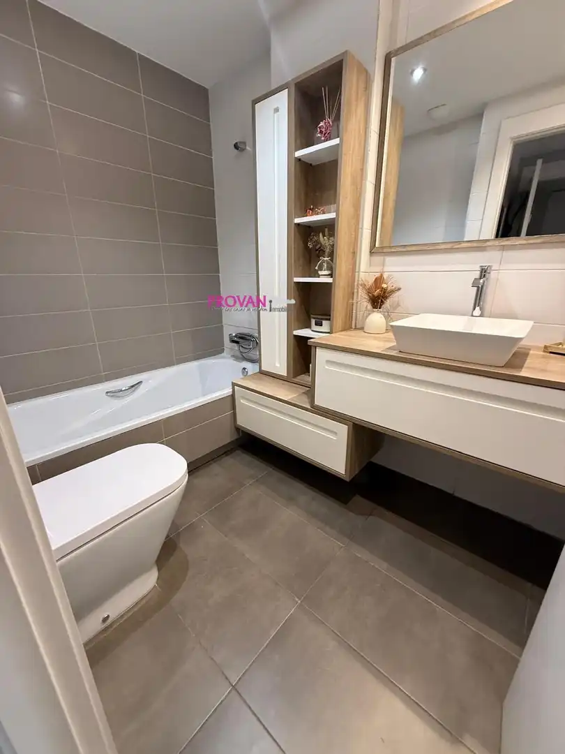 Piso en venta en Ensanche de Vallecas - La Gavia