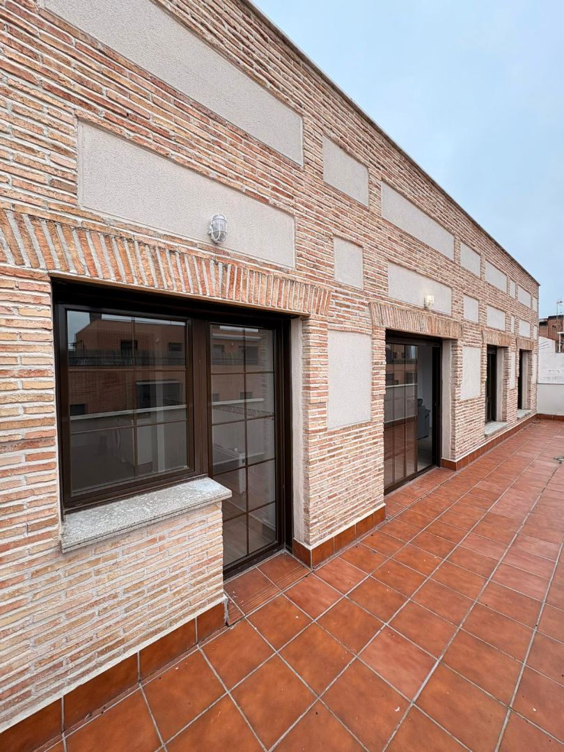 Attic to rent in Calle Cervantes, Yuncler