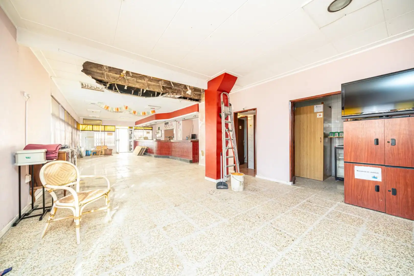 Gebäude zum Verkauf in Carrer del Cardenal Rossell, El Coll d'en Rabassa