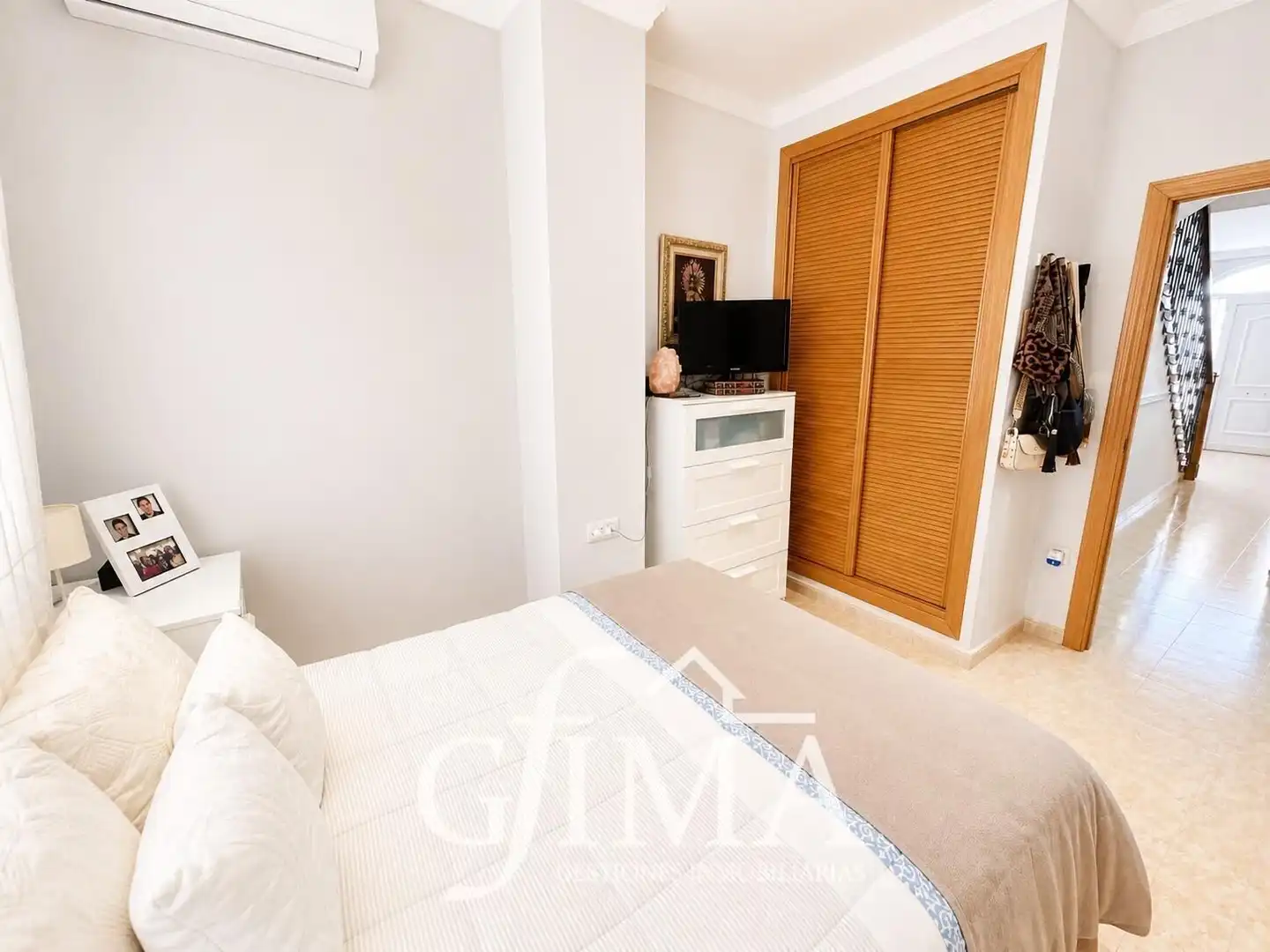 Habitación de Casa o chalet en venta en Tomelloso con Calefacción, Jardín privado y Terraza