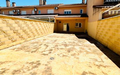 Terrace of Single-family semi-detached for sale in Casarrubuelos  with Private garden and Furnished
