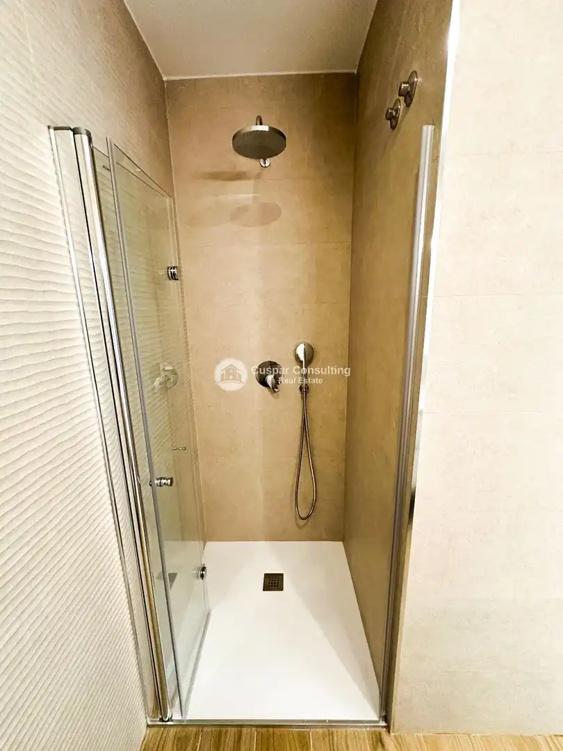 Baño de Ático en venta en Orihuela con Aire acondicionado, Calefacción y Terraza