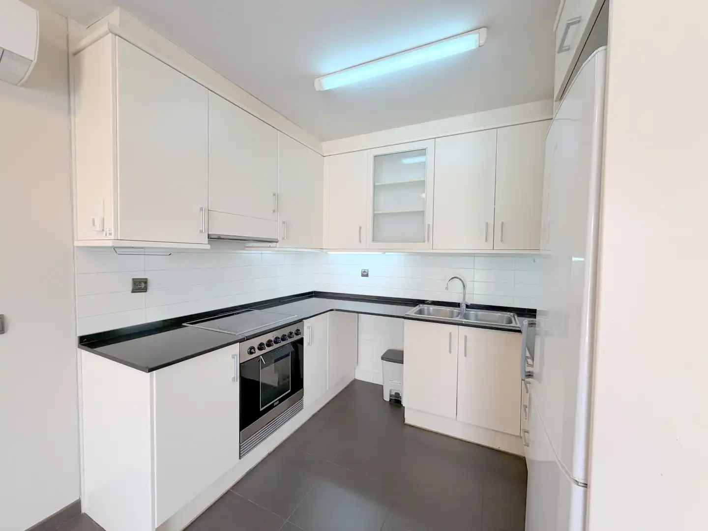 Flat for rent in Carrer de l'Hospital, 19, Centre