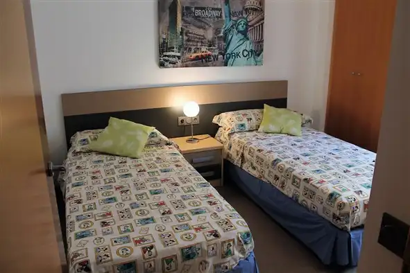 Schlafzimmer von Dachboden zur Miete in Cambrils mit Klimaanlage, Terrasse und Möbliert