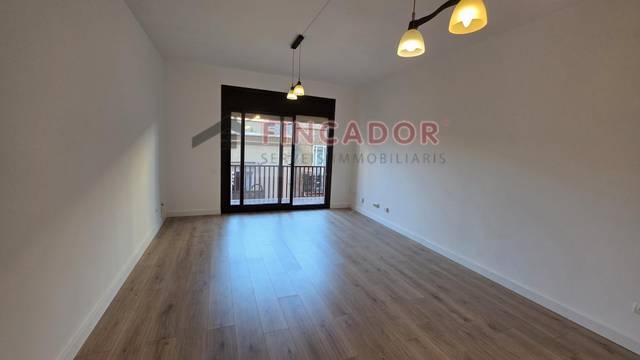 Piso en Venta en Carrer de Marià Aguiló en El Poblenou