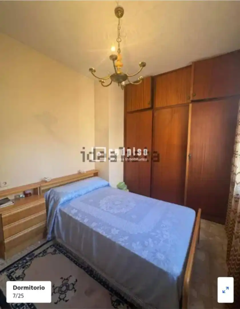 Habitación de Casa o chalet en venta en Cenicientos