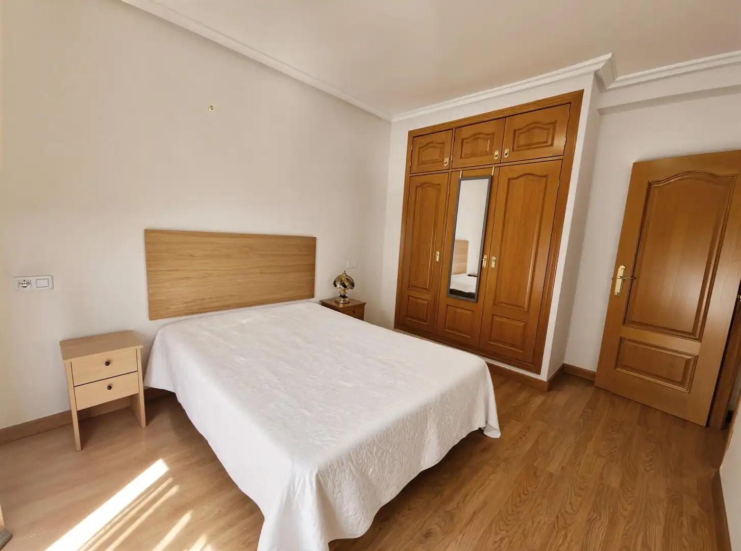 Flat for rent in Calle Calle Chantre,, Centro Ciudad