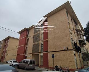 Exterior view of Flat for sale in  Huesca Capital