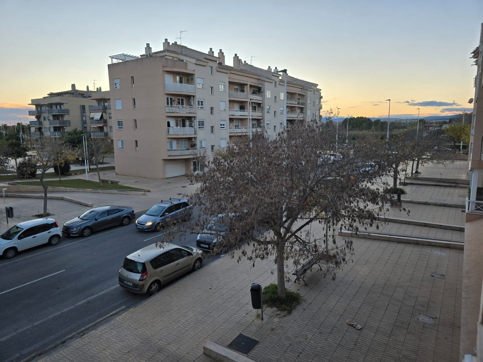 Vista exterior de Pis en venda en Castellón de la Plana / Castelló de la Plana amb Aire condicionat, Traster i Moblat