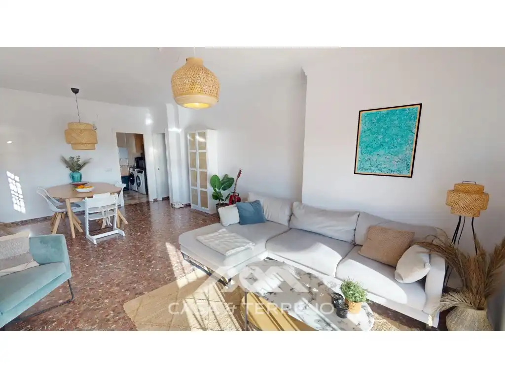 Sala d'estar de Casa o xalet en venda en Rincón de la Victoria amb Aire condicionat, Terrassa i Piscina