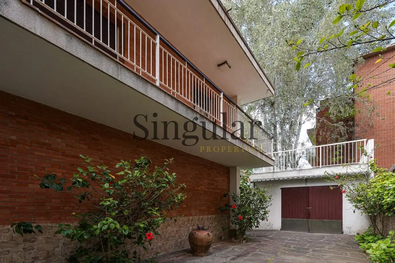 Exterior view of Houses for sale in Castelldefels  with Private garden and Terrace