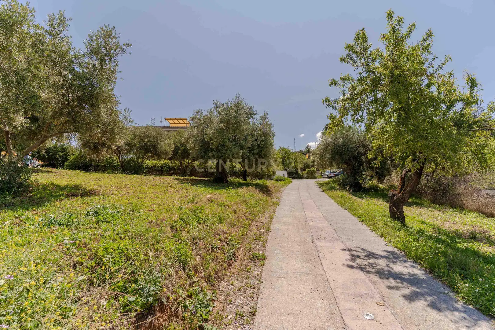 Houses for sale in Pinos Genil  with Air Conditioner, Private garden and Furnished